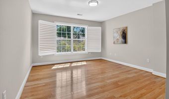 5907 CONWAY Rd, Bethesda, MD 20817
