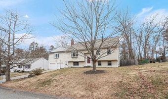 20 Canadian Geese Rd, Attleboro, MA 02703