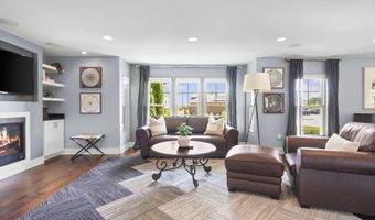 10 Roxbury Rd, Madison, WI 53704