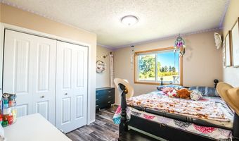 601 W Park Ave, Bridger, MT 59014