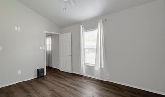 6207 Creek Crossing Rd, Alvarado, TX 76009