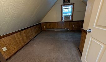 564 Carroll St, Akron, OH 44304
