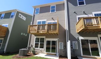 2722 Hunter Woods Dr, Apex, NC 27502