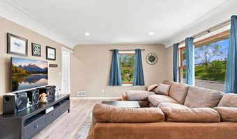 959 North St, Anoka, MN 55303