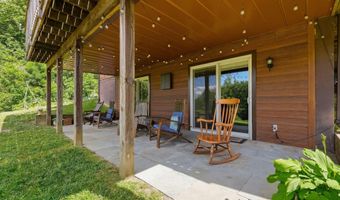2411 QUAKER RUN Rd, Banco, VA 22711