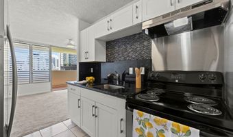 2092 Kuhio Ave 902, Honolulu, HI 96815