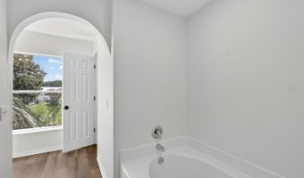 1205 MYOPIA HUNT CLUB Dr, Auburndale, FL 33823