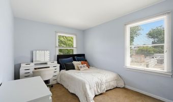 1349 Longboat Ave, Beachwood, NJ 08722
