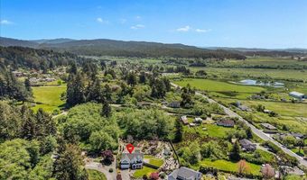 1661 Brigid Ln, Arcata, CA 95521