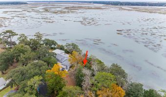 312 Bull Ln, Beaufort, SC 29902