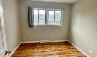 1243 S Mitchell Ave, Arlington Heights, IL 60005