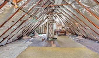 850 Brewster St, Bridgeport, CT 06605