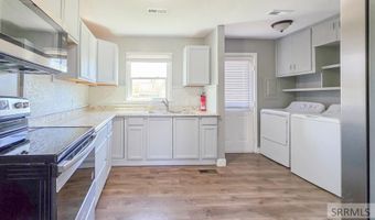 310 Louise Dr, Arco, ID 83213