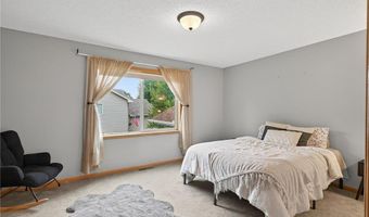 800 Beech Ln S, Annandale, MN 55302