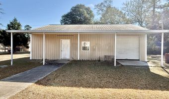 66 Meadow Ln, Barnwell, SC 29812