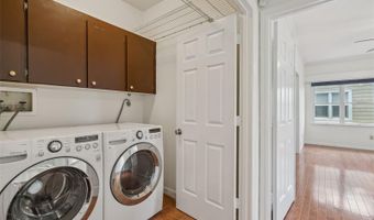 619 BROADWAY Ave 8, Orlando, FL 32803