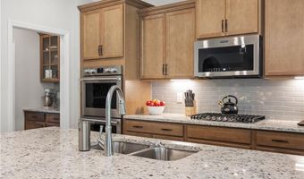 180 Moravian Ct, Advance, NC 27006