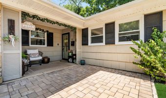 186 Van Brackle Rd, Aberdeen, NJ 07747