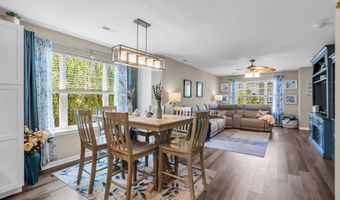 2 Berkeley Crossings Way, Bayville, NJ 08721