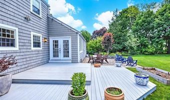 29 Melrose Ave, Barrington, RI 02806