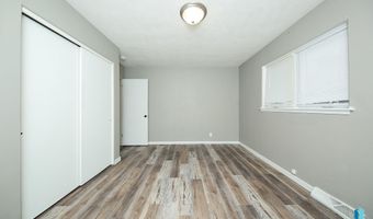 501 S 5th Ave, Brandon, SD 57005