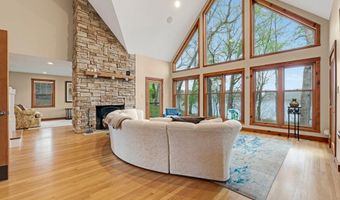 575 Lane 100 Pine Canyon Lk, Angola, IN 46703