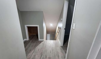 14 Highland Ave, Augusta, ME 04330