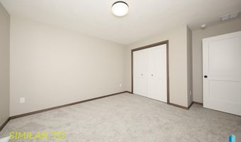 2421 E Caolinn Pl, Brandon, SD 57005