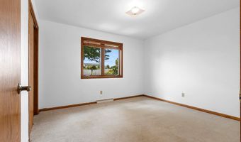 W2527 SKYVIEW Court, Appleton, WI 54915