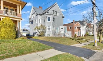 171 Norwood Ave, Cranston, RI 02905