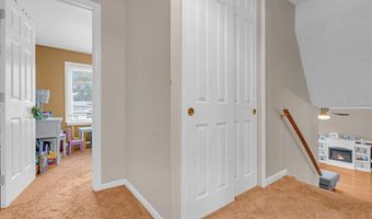 11 Midship Dr, Barnegat, NJ 08005