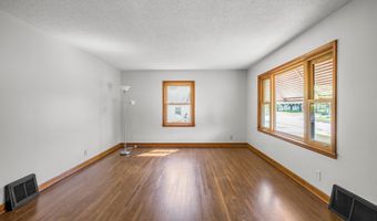 539 Brisbin St, Anoka, MN 55303