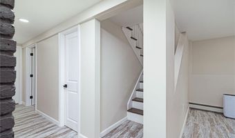 14 Partridge Dr, Exeter, RI 02822