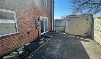 6336 Commons Dr, Indianapolis, IN 46254