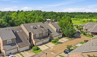 15 Charleston Cir, Brandon, MS 39047