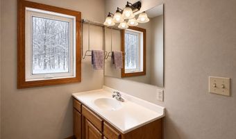 6828 Aurora Dr, Akeley, MN 56433