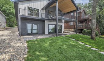 2707 1st St, Arnolds Park, IA 51331