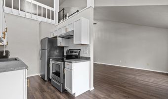 2470 W GLENDALE Ave 2D, Appleton, WI 54914