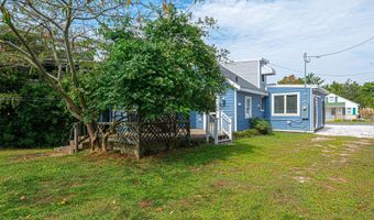 8 E DAGSBORO St, Fenwick Island, DE 19944