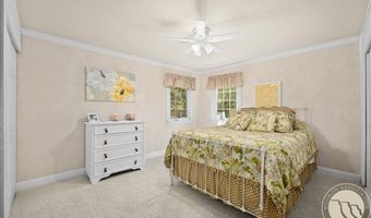 2911 E MacDonald Dr, Billings, MT 59102