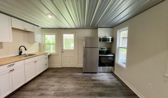 5 Smith St, Athens, OH 45701