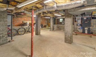 54 Spooks Branch Rd, Asheville, NC 28804