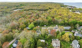 10 What Cheer Rd, Narragansett, RI 02882