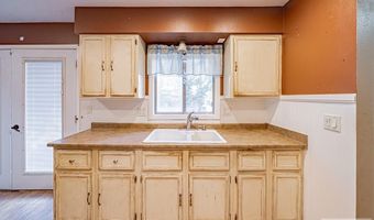 1520 Wagonwheel Dr, Blackfoot, ID 83221