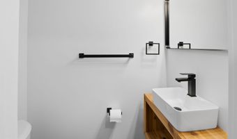 1118 MONTPELIER St, Baltimore, MD 21218