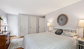 22 Concord Rd, Danbury, CT 06810