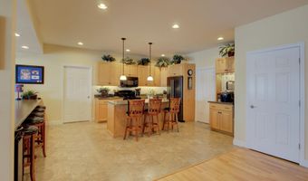 16 Macomber Pt, Alburgh, VT 05440