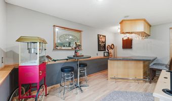 3405 Pawnee Dr SE, Alexandria, MN 56308