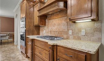 3904 SW Layton Rd, Bentonville, AR 72713