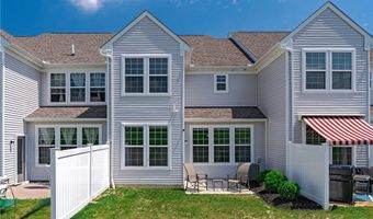 835-2 Dipper Ln, Aurora, OH 44202